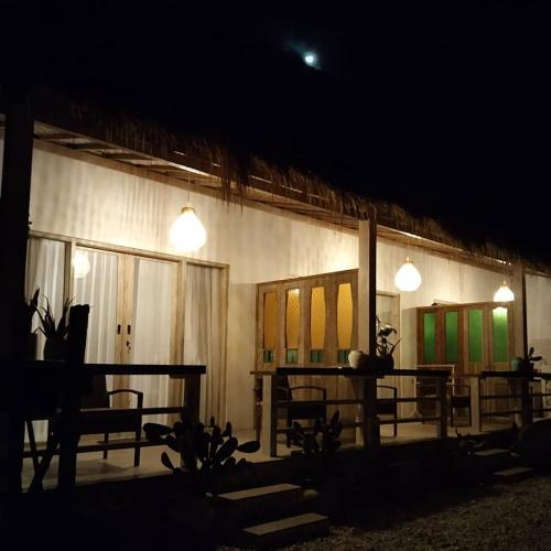 Φωτογραφία από το άλμπουμ του VnS Beachfront Guesthouse σε Nusa Penida