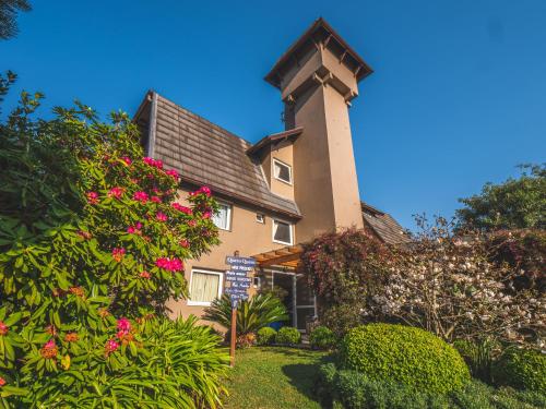 Hotel Fioreze Quero Quero — Property building