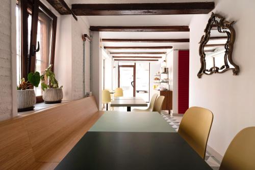 Gallery image of Hotel 19-30 Valencia in Valencia