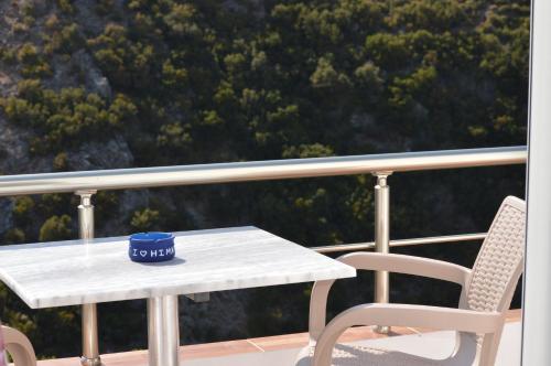 Fotografie z fotogalerie ubytování Tolis Rooms v destinaci Himare
