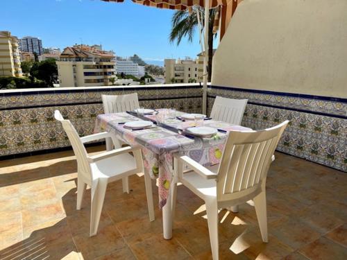 Apartment Benalbeach East Views, Benalmádena, Spain - Booking.com
