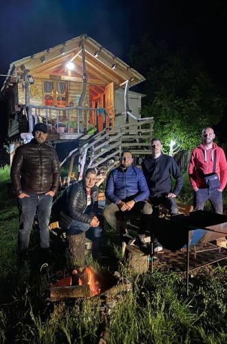 Gallery image of Life on the farm in Nepravishtë