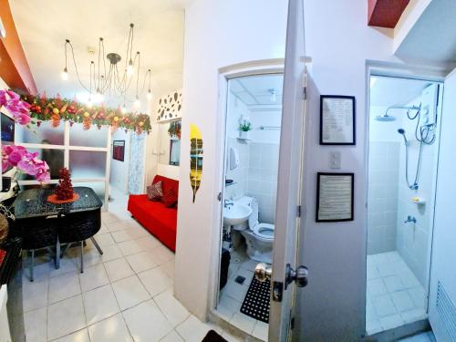 The Red Keep Condotel Tagaytay Cityland Prime Residences with 55in 4k TV & Netflix