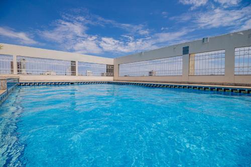 Piscina di Like Ü Hotel Goiânia o nelle vicinanze