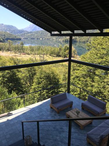 Gallery image of PATA LONCONAO Lake House in Futaleufú