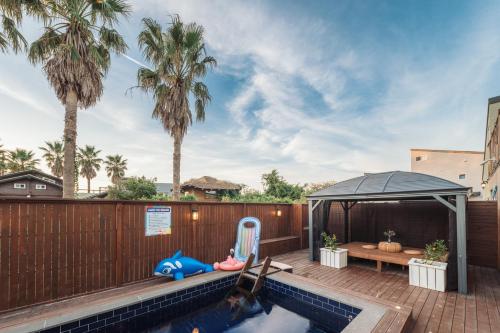 Palm Spa Pool Villa – Photos 2