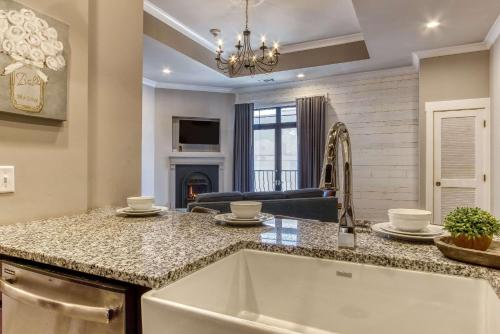 The Historic Central, a New Hotel Collection Property photo 49