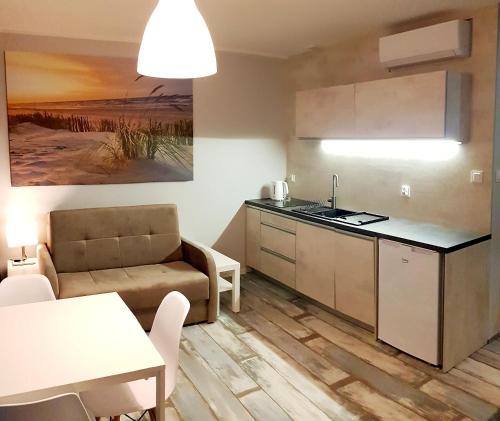 Kuchyňa alebo kuchynka v ubytovaní Baltic Studio 45