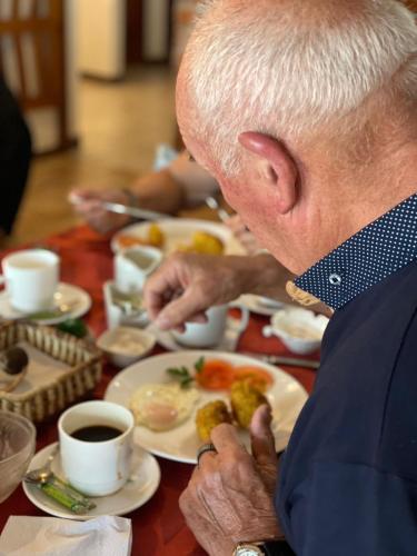 Jídlo v penzionu – hostince nebo okolí