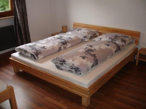 Кровать или кровати в номере Flurahof