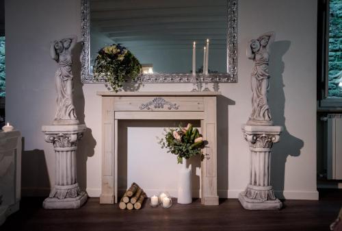 Фотография из галереи Le Mura Luxury Room ROOM & PERSONAL SPA в Кастильон-Фьорентино