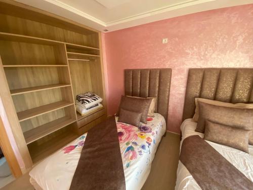 Postel nebo postele na pokoji v ubytování VILLA AMALOU AVEC PISCINE FAMILLE UNIQUEMENt