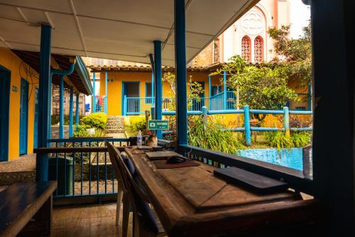 Parcerito's Hostel tesisinde bir restoran veya yemek mekanı