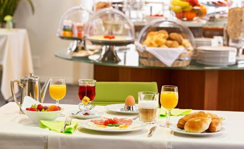 
Frühstücksoptionen für Gäste der Unterkunft Business Hotel First
