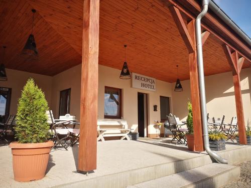Budova, kde se hotel nachází