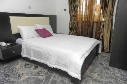 Ashokas Hotel Ibadan – Photos 3