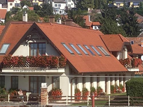 Fotografia z galérie ubytovania Gárdonyi Apartman v destinácii Eger