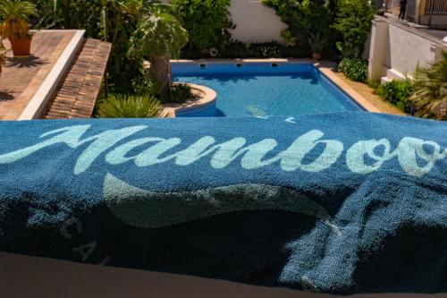 Πισίνα στο ή κοντά στο Mamboo Hotel Cala Ratjada