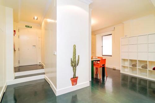 Caprichoso Loft junto Teatro Real - Madrid Centro by Batuecas