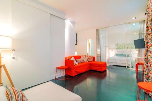 Caprichoso Loft junto Teatro Real - Madrid Centro by Batuecas