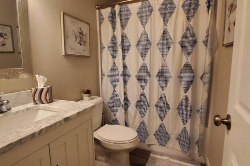 Newly Renovated Franklin Flat – Photos 5