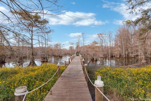 Lakefront Fully Loaded Apartment – Photos 2