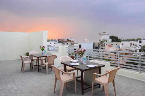 Gallery image of Rainbow Home Stay in Agra