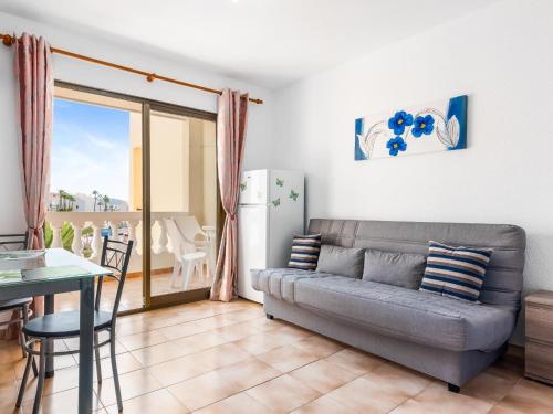 651 Bright establishment, heated pool and Wi Fi