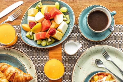 Еда / где поесть недалеко от апартаментов/квартиры