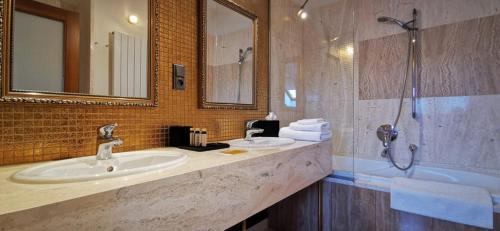 Ванна кімната в Boutique Hotel Slávia