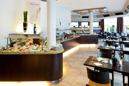Restoran atau tempat lain untuk makan di Mercure Hotel Düsseldorf Ratingen