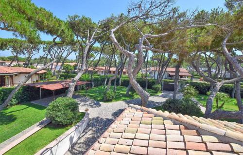 an aerial view of a garden with trees at Comfortable and spacious villa - Baia Domizia in Baia Domizia