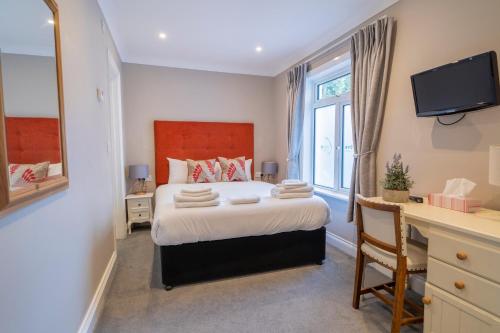 Ein Bett oder Betten in einem Zimmer der Unterkunft Peartree Serviced Apartments