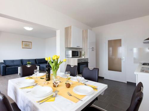 Apartment Luka-2 by Interhome