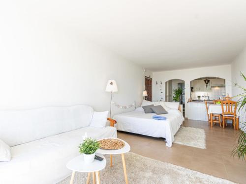 Studio Bahia-13 by Interhome