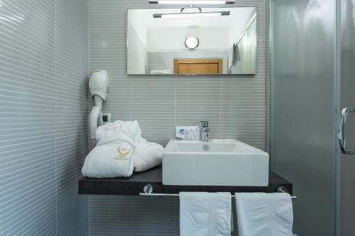 Ett badrum på Hotel Lalla Beauty & Relax