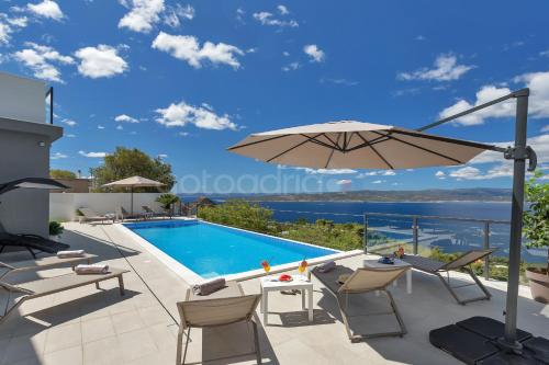 Fotografia z galérie ubytovania Luxury Villa Mare Visum v destinácii Brela
