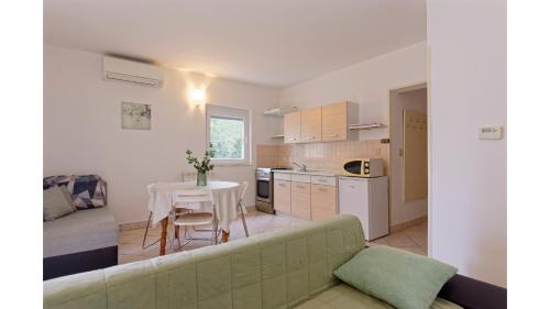 Apartment Chip – عکس‌ها 3