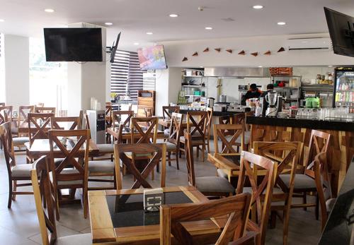 Restoran atau tempat lain untuk makan di Hotel ANB Aeropuerto Guadalajara