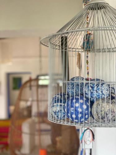 a cage full of donuts in a room at Casa de Campo La Magdalena in Tunuyán