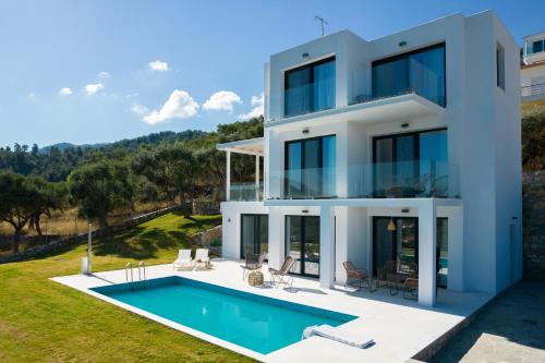 Gambar di galeri bagi Hillside Villa - Thea di Limenas