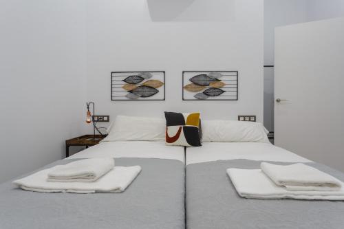 CRUISE Adapted Apartment by Cadiz4Rentals