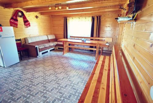Posezení v ubytování Cabanele FloriCrin - Cabana 2