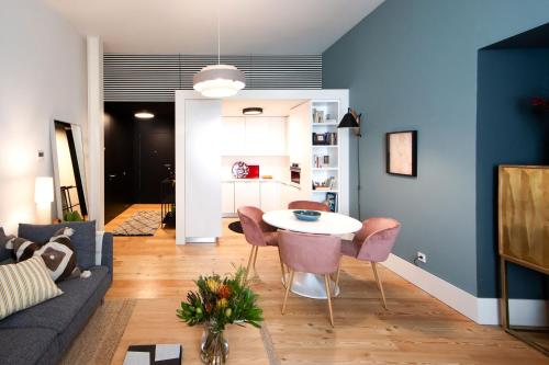 Brand New & Spacious 2BDR Apartment by LovelyStay