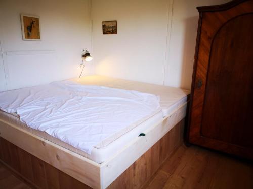 Ένα ή περισσότερα κρεβάτια σε δωμάτιο στο Nyugalom Vendégház, Panorama House, free parking