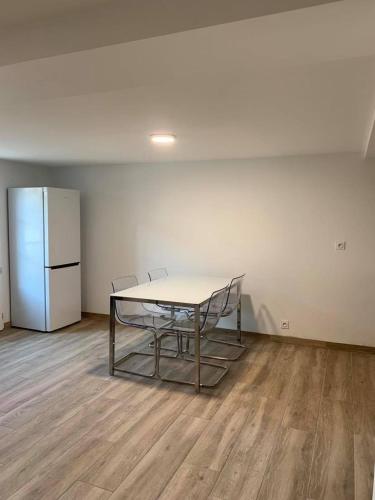 Appartement, centre ville AIGUILLON – Photos 4