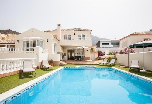 Casa Jade