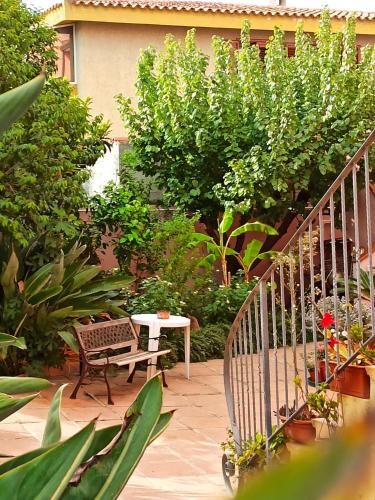 Giardino di Affittacamere Ciro's House