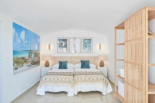 Llit o llits en una habitació de New y Cute Bóvedas Playa den Bossa