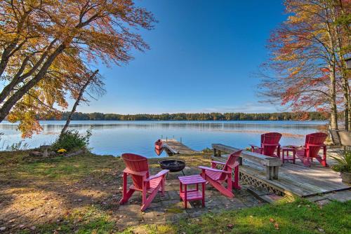 Cozy Rural Abode with Dock on Bonny Eagle Pond!